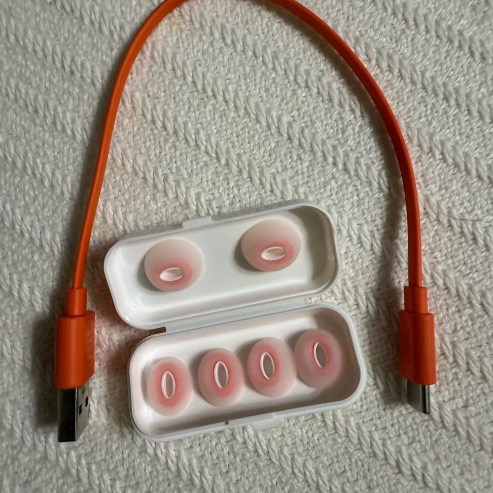 JBL White Headsets with Minimalist Design